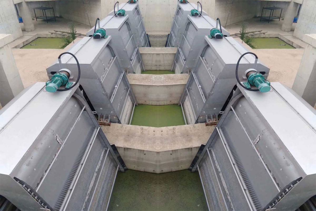 回轉(zhuǎn)式清污機(jī)